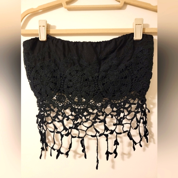 Solemio Los Angeles - Black lace Crop Top - Picture 1 of 3